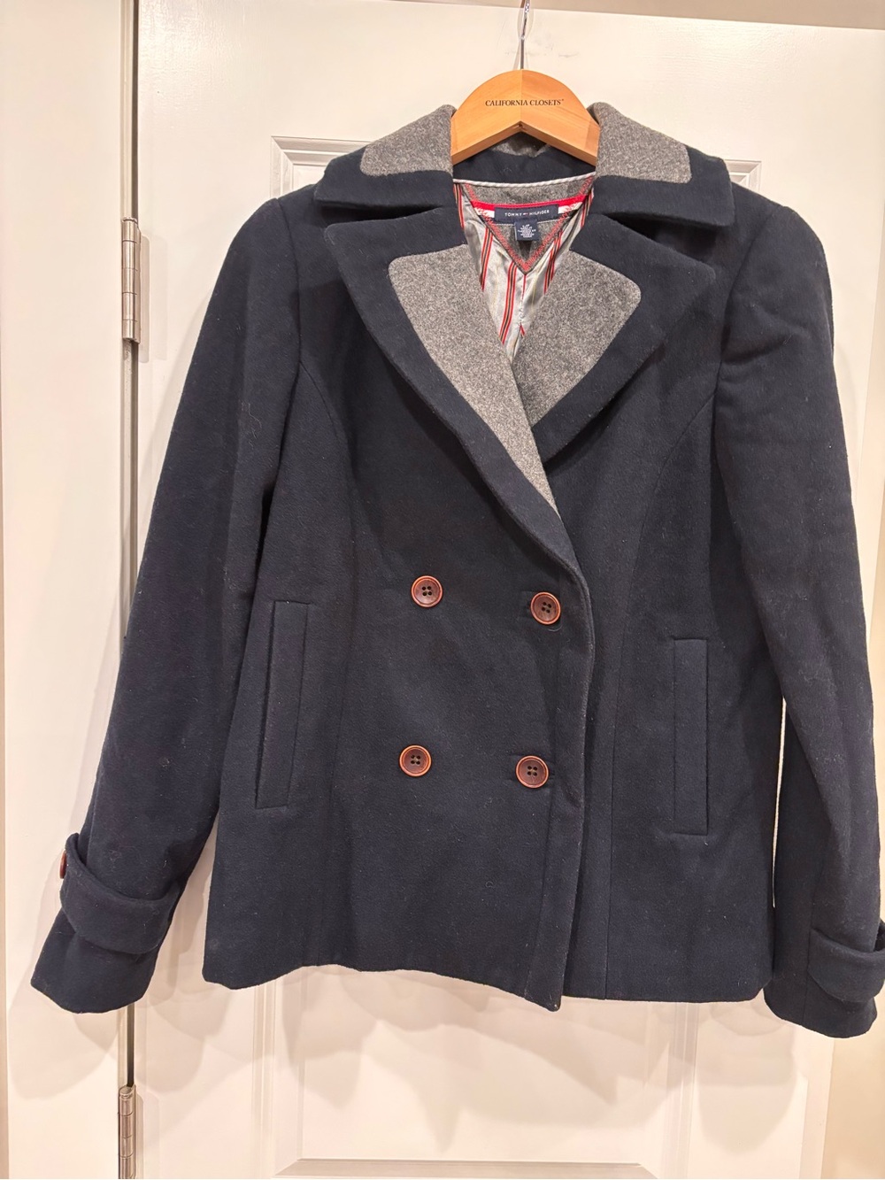 Tommy Hilfiger Double-Breasted Peacoat with Contrast Collar